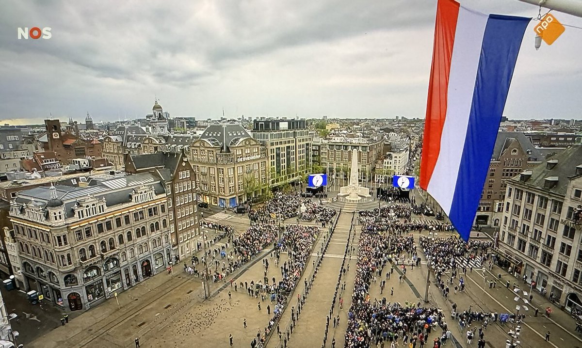 Nieuw 'Briefje van Jan' - aan de wegblijvers buttkicken.nl/briefje-van-ja… #dodenherdenking2024 #legeDam