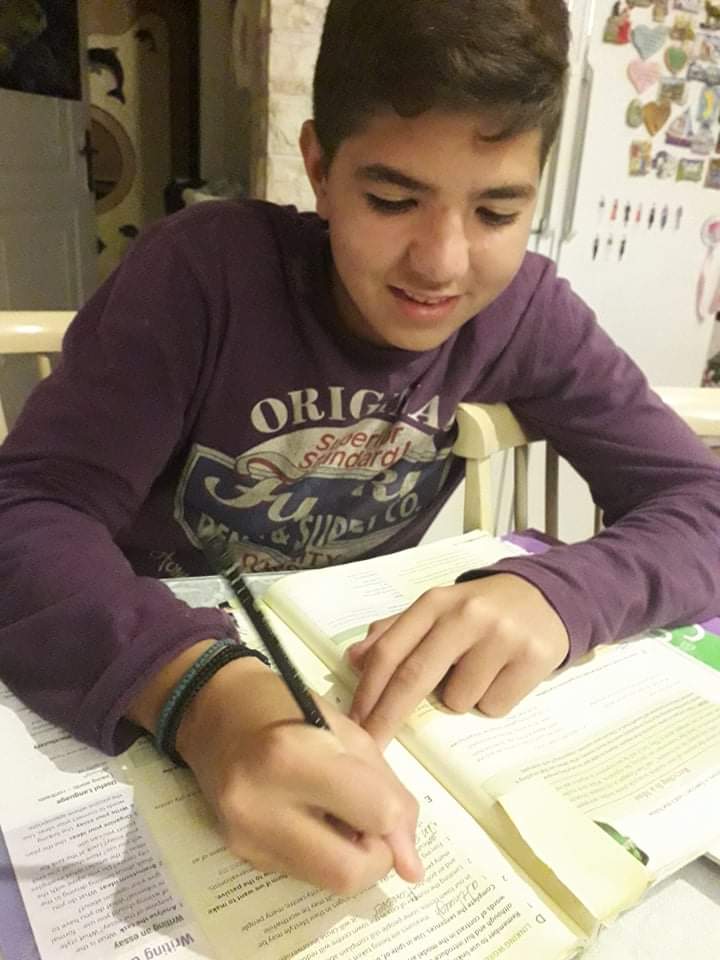 SussaneHal's tweet image. Πολύχρονος Τάσο!!! 

#χρονιαπολλα 
#mystudentsrock