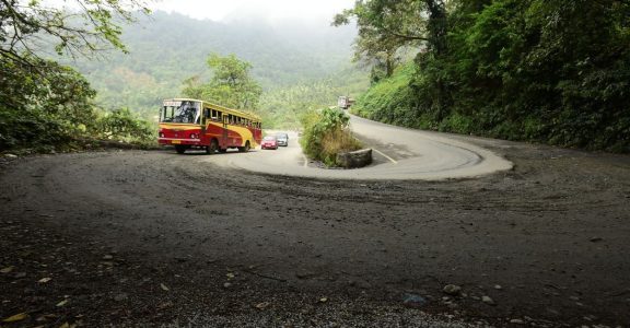 Greens pitch e-pass entry system for Wayanad modelled on Ooty and Kodaikanal
Wayanad: Environmentalists have come up with a demand that the state government implement an e-pass system modelled on Ooty and Kodaikanal in Wayanad. 
A hairpin bend on the Wayanad-Kozhikode ghat road