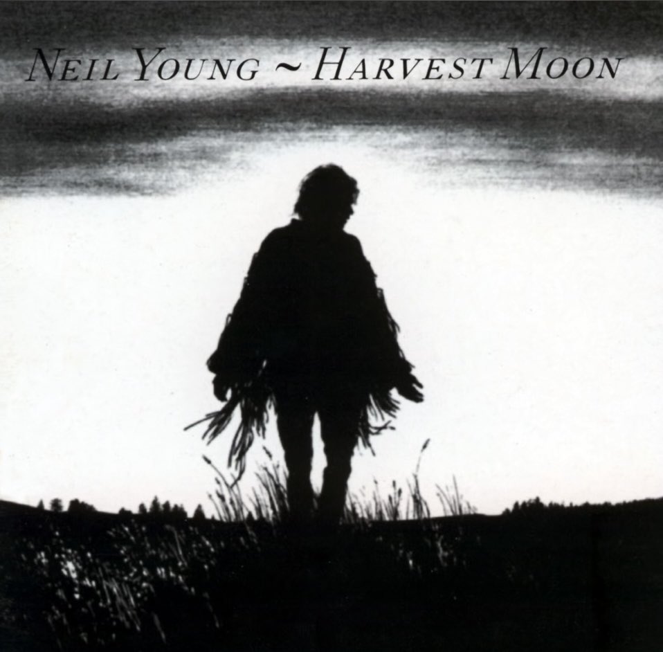 MonJleeau_666's tweet photo. #タイトルに月のつく名曲
#NealYoung
#午後の1曲目

「Harvest moon」
ニール•ヤング

個人的には
ニール•ヤングの中で
一番好きな曲かも

詩がまた良いのである

Because I'm still in love with you
On this harvest moon

https://t.co/8vI8Rxvmvp https://t.co/uKMw7YBs26