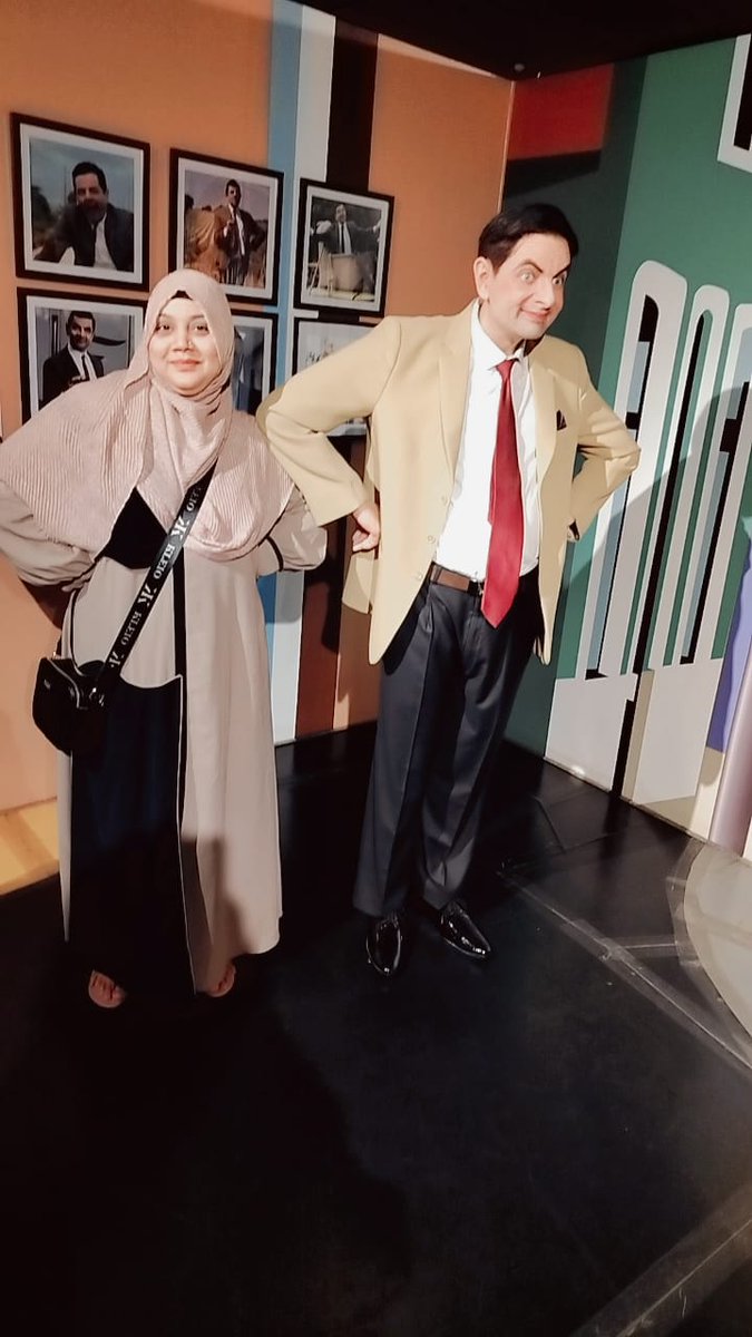 FatmaFarwa's tweet photo. Mr.Bean.....#waxmuseum https://t.co/7B5WEhtPmS
