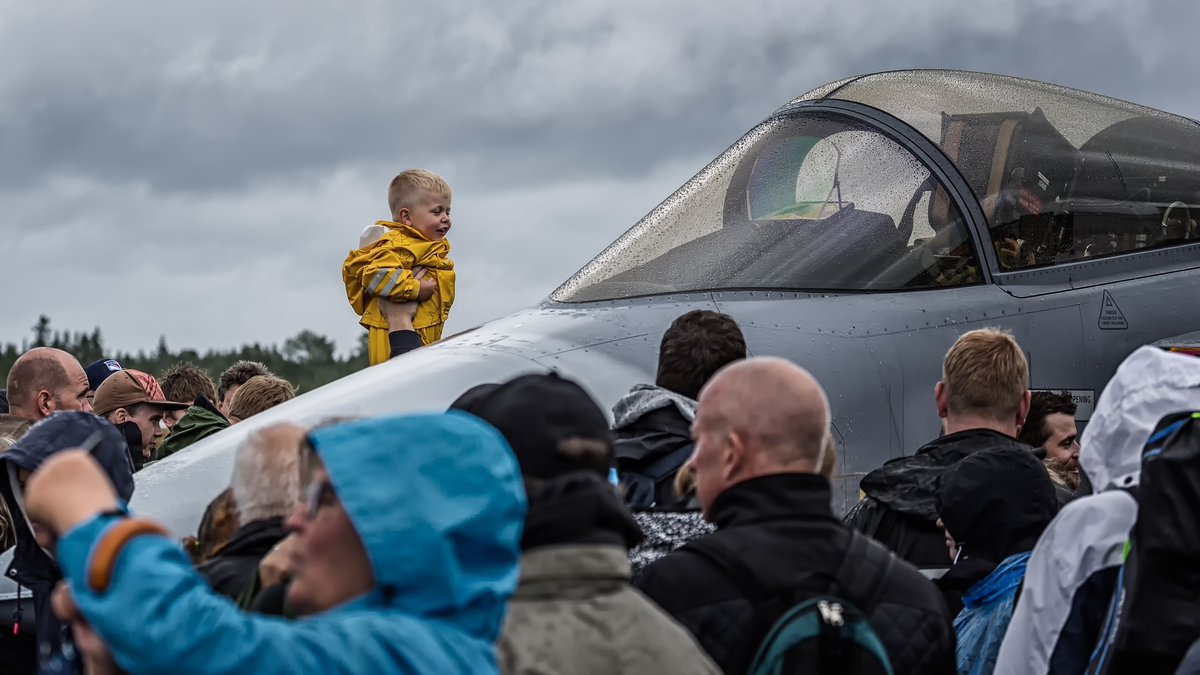 Start recruiting them when they are young...
#flygvapnet #swaf #svfm