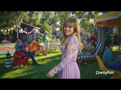 First it was #NeverHaveIEver then #AmericanAuto & now @Wayfair is using Wisteria Lane in it’s commercials! Now I really need a #DesperateHousewives reboot! 😭