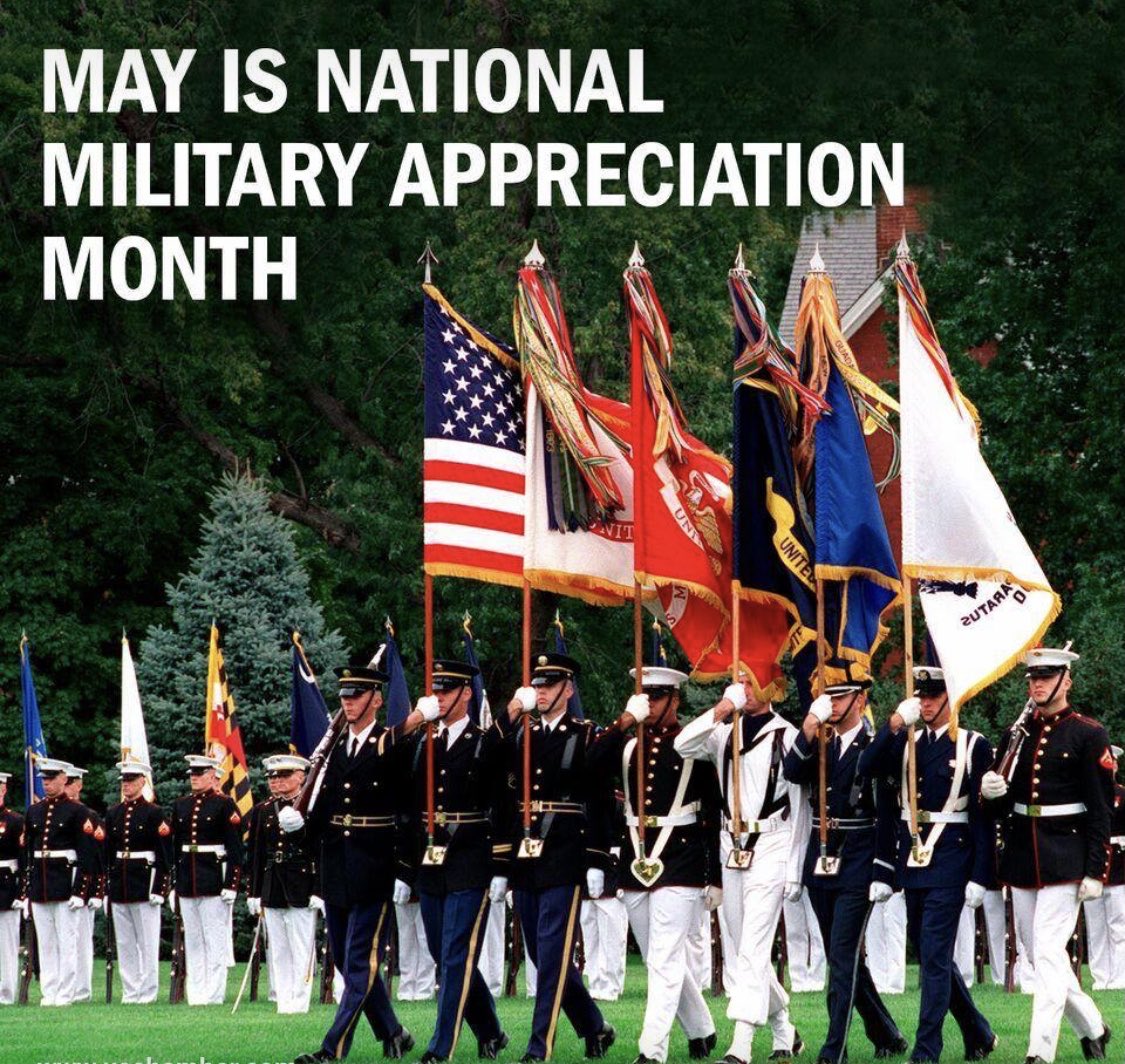 Thank you to all active duty,  retired and deceased military personnel. 🇺🇸🇺🇸🇺🇸