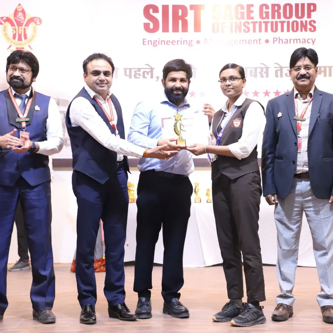 Sage Group felicitated the Students Achievements in various Categoriea.🏆 💫

Award Ceremony of Junior student of SGI🤞💫

#congratulations🎉 
#annualaward
#studentachievement
#awardceremony 
#prizes
#felicitatestudents 
#thesagegroup
#thesagebhopal