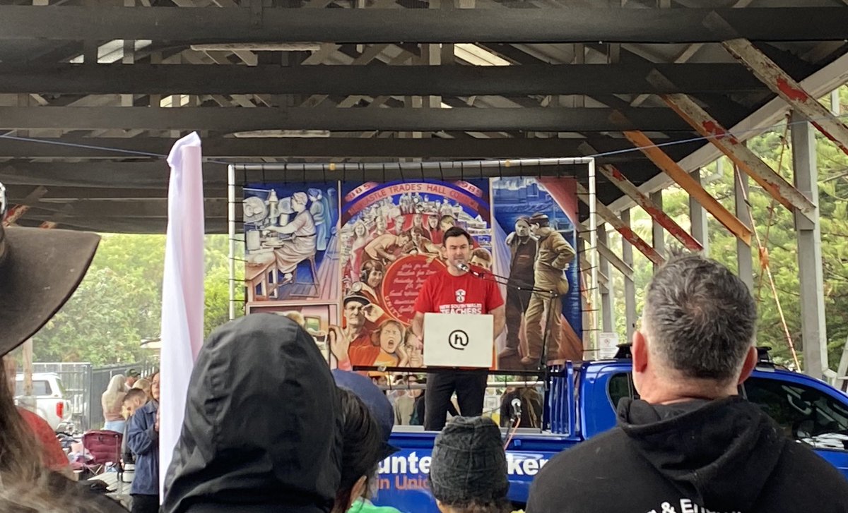 Speaking at the May Day Rally Newcastle. Peace is Union business as is full funding for our public schools and TAFEs #ForEveryChild @HunterUnions @TeachersFed