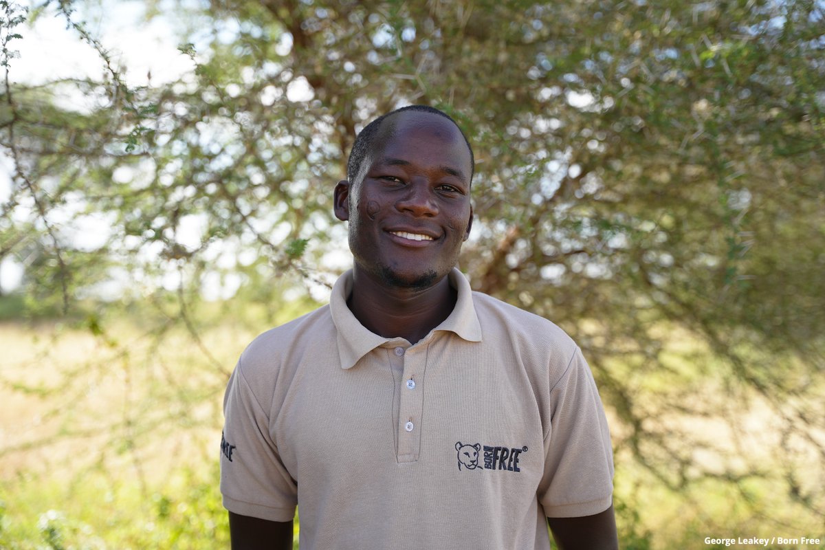Say hello to Kisimir, our Project Officer for the Pride of Amboseli programme! He comes from Olgulului, a group ranch adjacent to Amboseli National Park, and has an unwavering love for both conservation and his community. Thank you for your dedication, Kisimir!