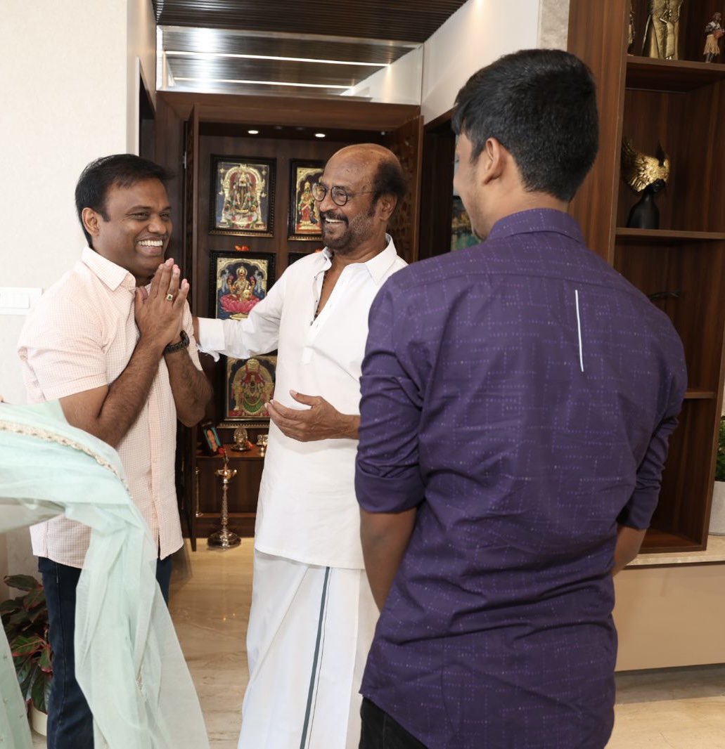 I Invited him for my house warming, he promised to come someday, Millions are longing to have a glimpse of him, GOD has blessed me with his presence and wishes, No words to express my feelings…….Thanks Thalaiva 🙏🙏🙏