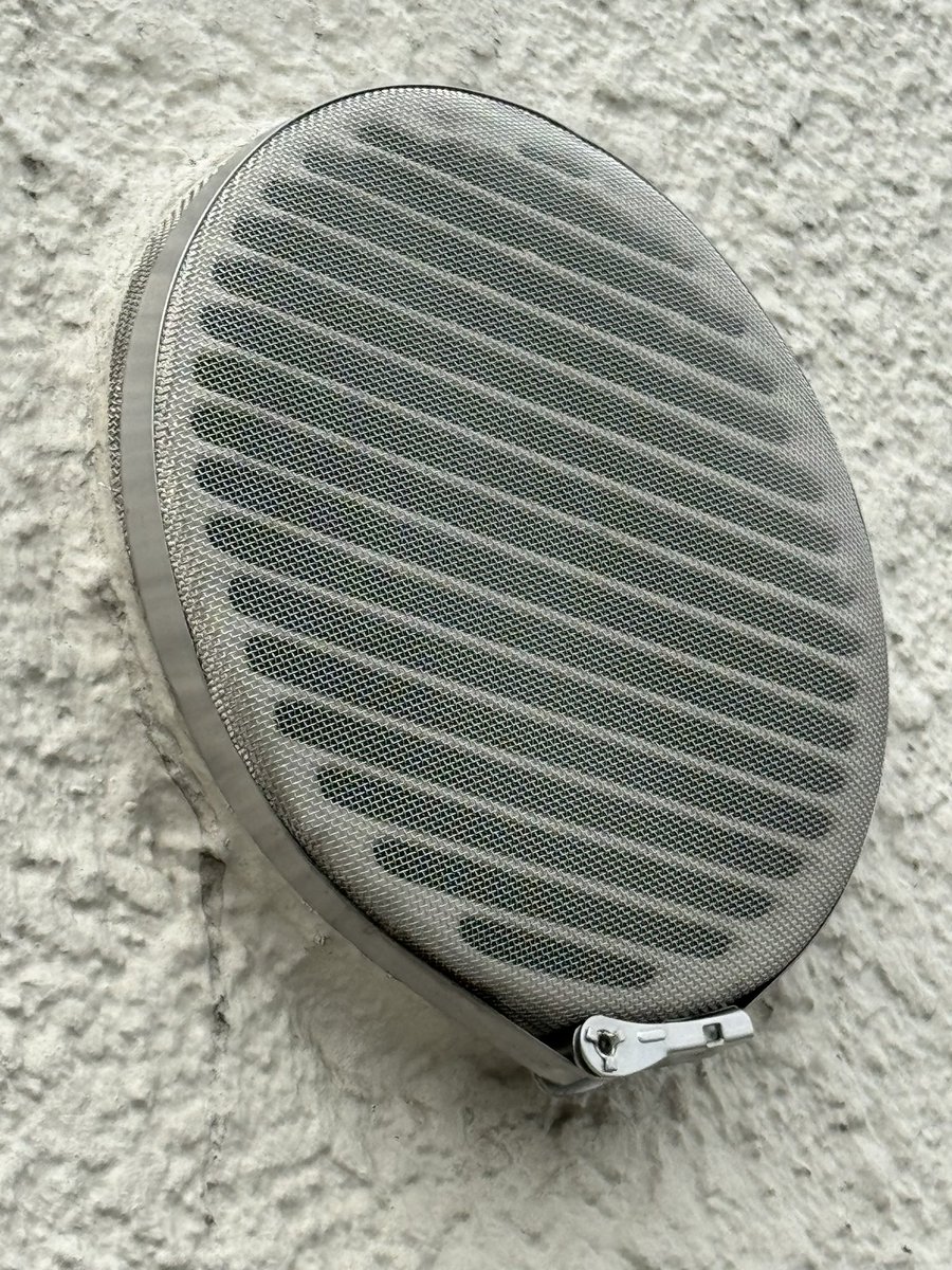 It’s that time of year in #Japan when large insects start making an appearance indoors. Put this mesh on all our vents a few years ago and so far remain bug free.