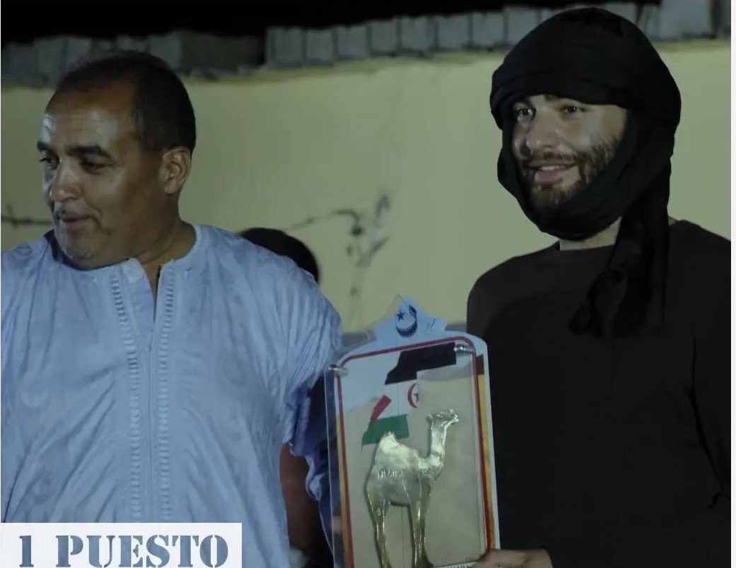 📸🇪🇭🇵🇸 | At the closing ceremony of the annual #WesternSahara International Film Festival @FiSahara, the Palestinian film “200 meters” won the first #FiSahara2024 prize 🐪.