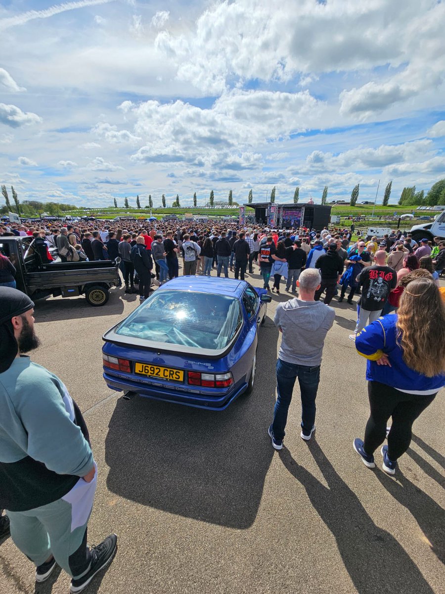 Shedfest yesterday was such fantastic fun, really great event! Was great catching up with @Adamivell & seeing @aWildWatermelon for the first time in what feels like over a decade! @jareddrives popped along with me to, and grabbed this photo!