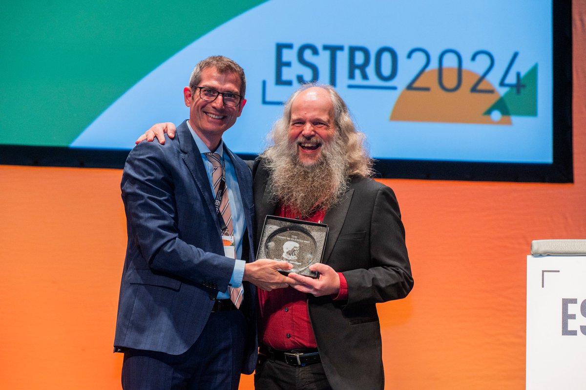 We're delighted to announce the awardees! Huge congratulations! Emmanuel van der Schueren Award: Marcel van Herk, UK, Jens Overgaard Legacy Award: David Thwaites, UK and Australia & the GEC-ESTRO Best Junior Presentation Award: Lennart Pors, The Netherlands #radonc #ESTRO24