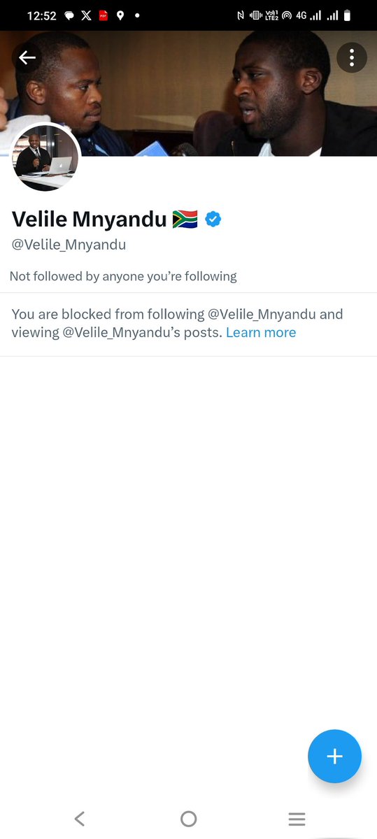 Who else is blocked by this plumbering journalist? 🤣🤣🤣