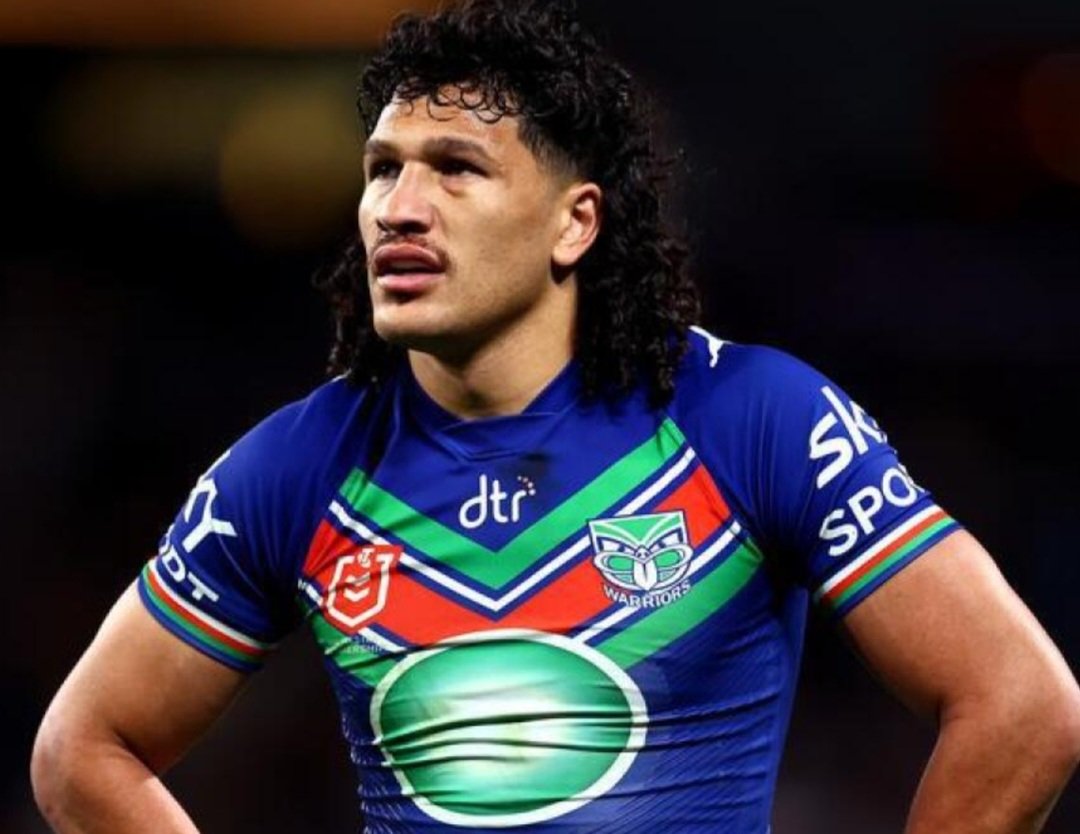 Well, I suppose if you're losing Tom Davies and Tom Johnstone you couldn't find a better new pair of wingers than @leedsrhinos' Ash Handley and @NZWarriors' Dallin Watene-Zelezniak? It's the talk of the town in Perpignan. ❤️💛🐉
