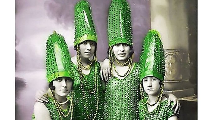 The Pickle Sisters, a vaudeville group from the 1920s.