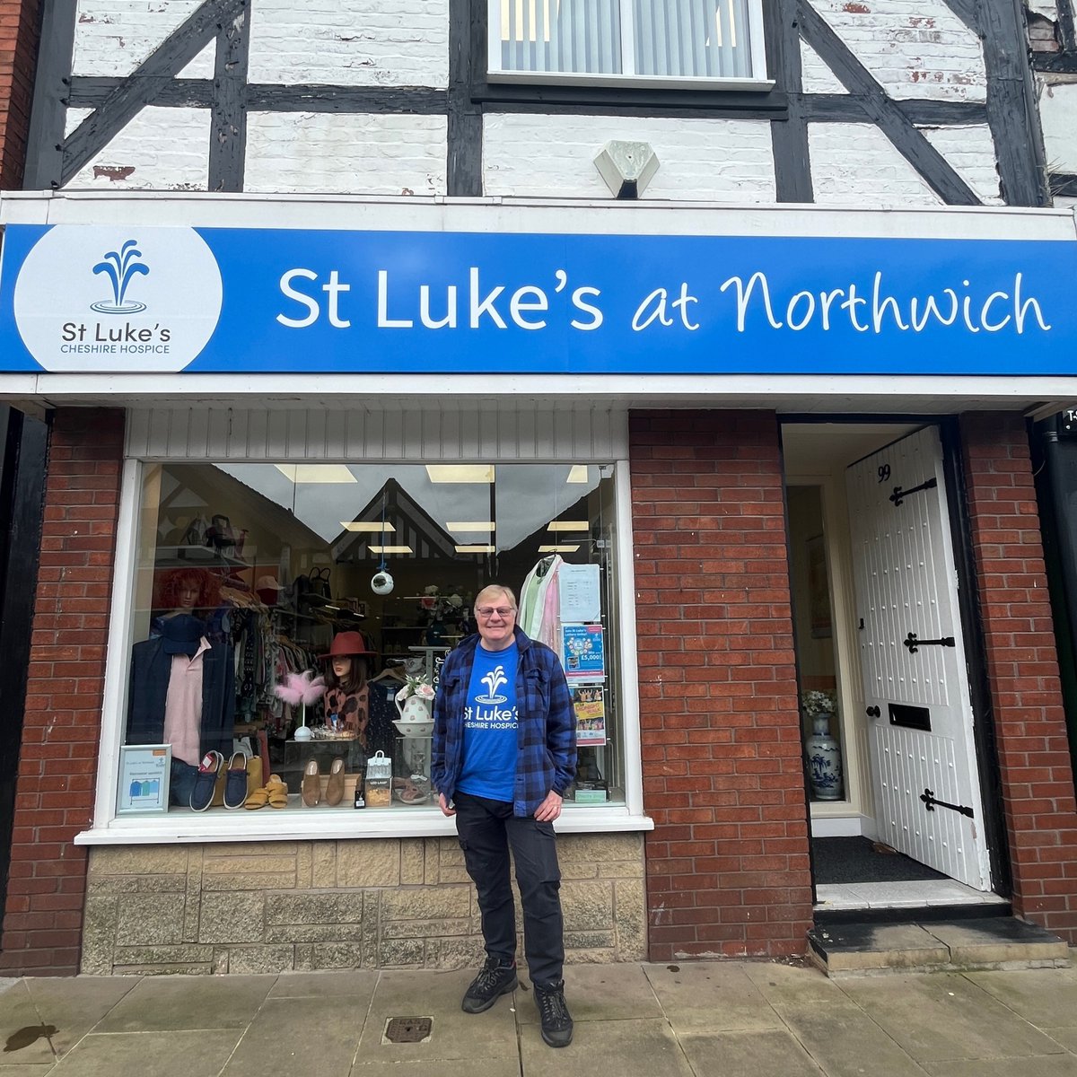 Have you checked out the newly renovated @StLukesHospice charity shop on Witton Street yet? You'll find a treasure trove of high-quality pre-loved items at unbeatable prices. From homely bric-a-brac 🍴 to stylish menswear 👕, womenswear 👗, unique accessories 👞 and beyond!