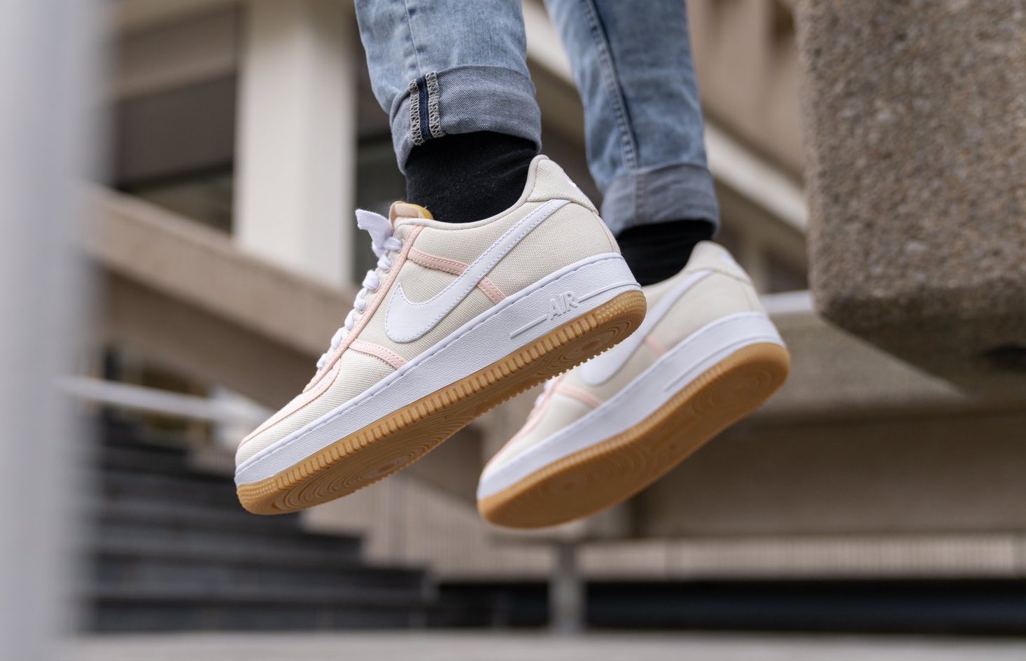 Air force 1 crimson tint sale