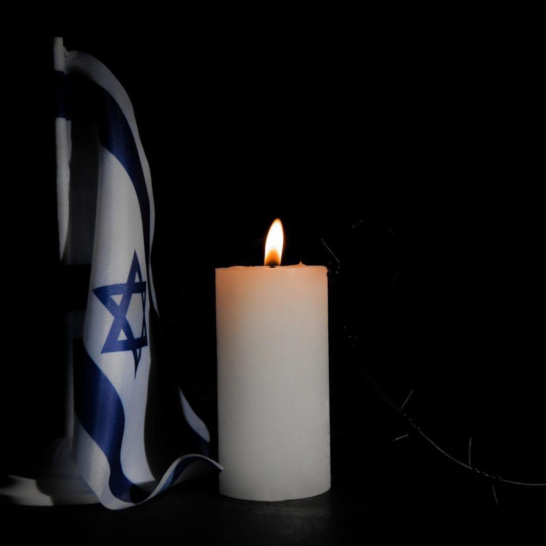 Da stasera Israele si ferma e ricorda le vittime e gli eroi della Shoah: i sei milioni di persone morte nei ghetti e nei campi di sterminio e i combattenti che si opposero alla volontà di sterminio del nostro popolo. Parole e sentimenti antisemiti, che mai più avremmo pensato di…