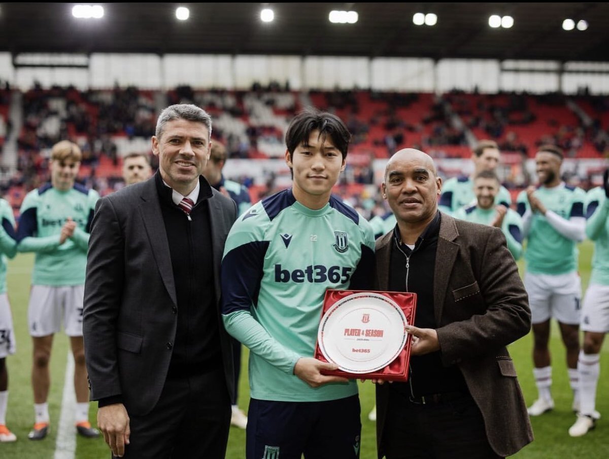 📸 | “𝐈𝐭 𝐰𝐚𝐬 𝐚 𝐡𝐚𝐩𝐩𝐲 𝐬𝐞𝐚𝐬𝐨𝐧” Bae Jun-ho on IG: 🗣️ “Thank you to all the fans who supported my first season in England. And I was happy to be with great teammates. It was a happy season thanks to you guys” 🫡🇰🇷 #SCFC #배준호