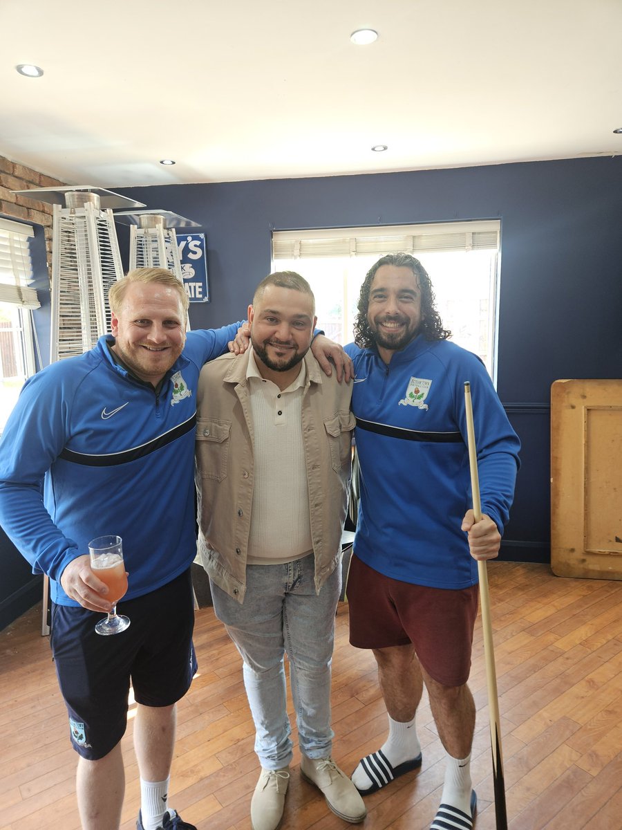 Gaffers and captain after our game yesterday
Thanks to all those that came down
