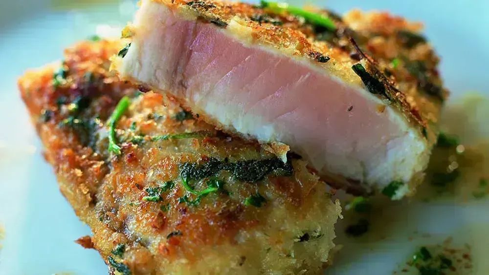 This recipe is for fried tuna Milanese style with tasty wild oregano and anchovies. Its a very delicious dish that works well as lunch or for dinner buff.ly/2w7TPRf 
#Fishmonger #Crouchend #Muswellhill
