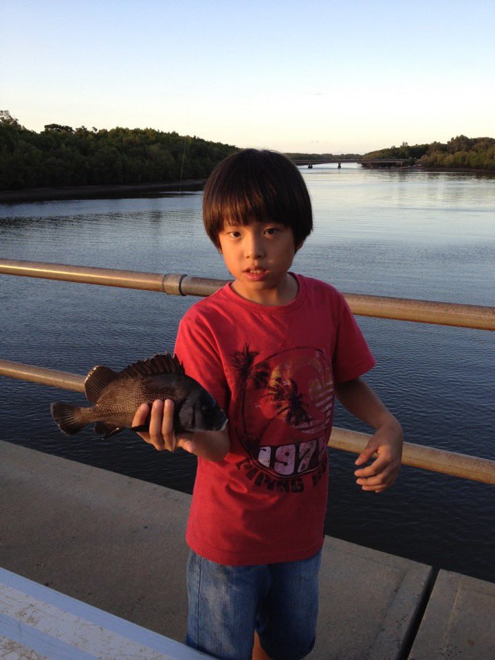 [ #제이크’s Post ] 240505 #JAKE: Baby Ikeu’s first fish (I was a little scared… heh) @ENHYPEN_members @ENHYPEN #ENHYPEN #엔하이픈