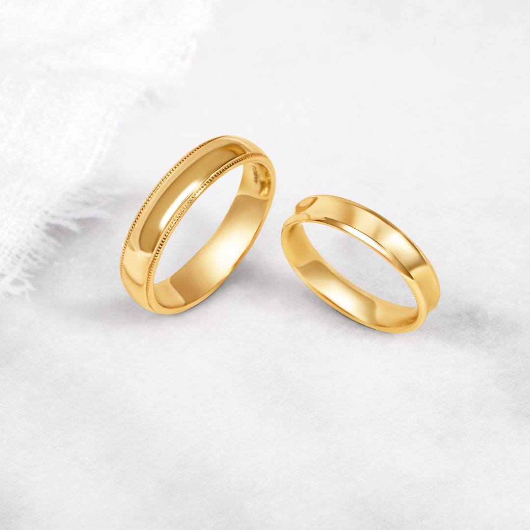 Get ready to say 'I do' with our timeless collection of Gold Wedding bands. 💍💖 Want something bespoke? Contact our team today on 01335 213 004. 🛍️ #CWSellors #Diamonds #Gold #Handmade #Jewellery #Luxury #Weddingbands