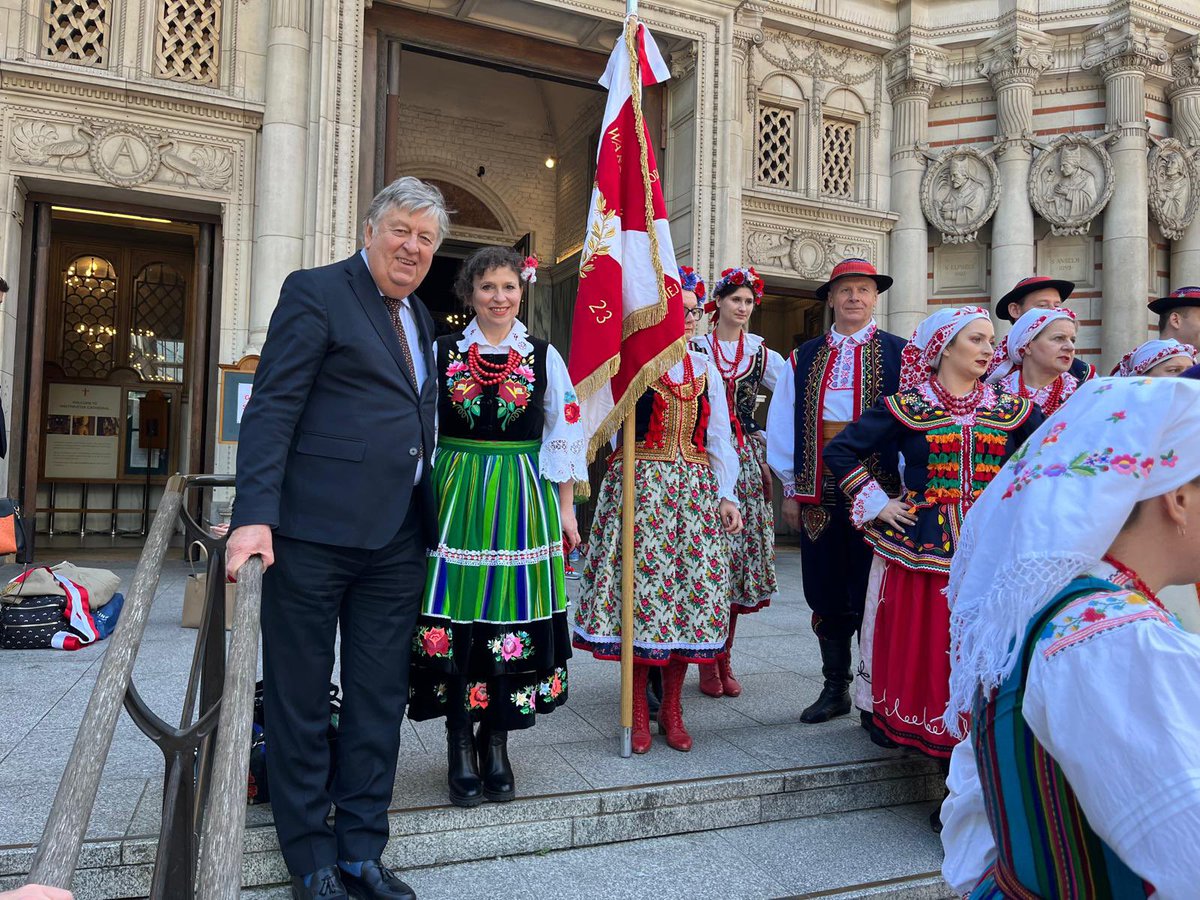 Ognisko Polskie Chairman, Andrzej Jurenko attended this morning’s mass commemorating the 80th Anniversary of the Battle of Monte Cassino at Westminster Cathedral