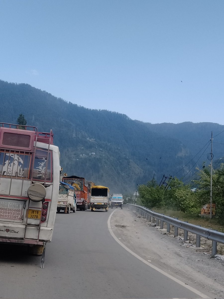 Complete standstill on the national highway. It's bumper to bumper for miles. What a nightmare! 🚗🚚🚛 #TrafficAlert #NationalHighway'
@Traffic_hqrs
@igtraffic_jk
