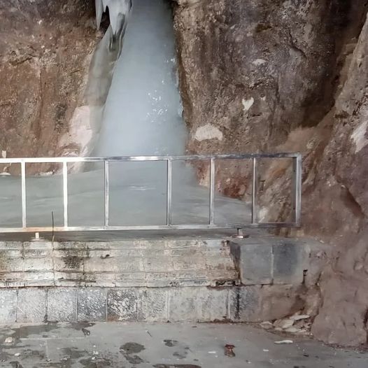 First Picture Of The Holy #Amarnath Cave 2024 #HarHarMahadev #ShriAmarnath #ShriAmarnathYatra