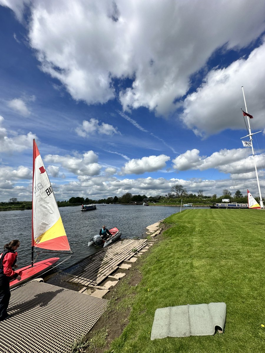Yesterday I started my first sailing course . Harder than narrowboats but just as much fun . What a day . 🤩 big thanks to Trent Valley Sailing Club