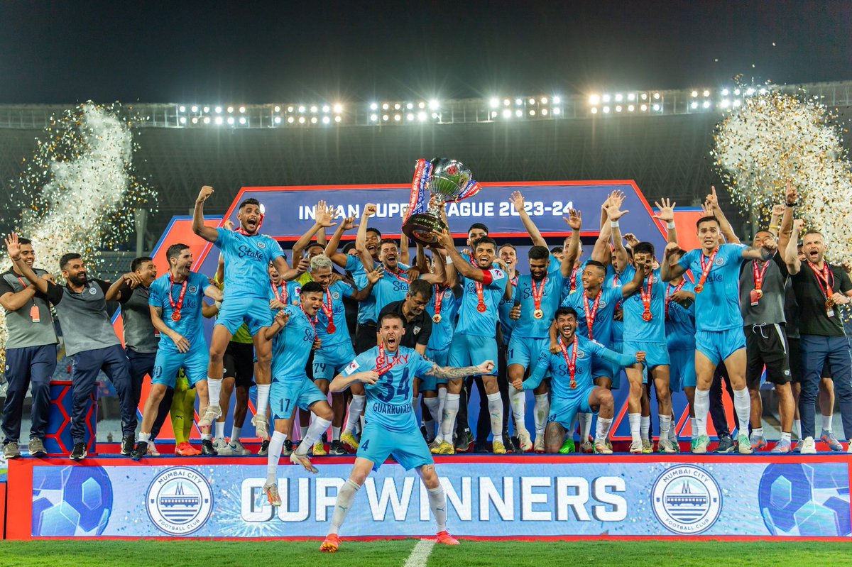 Congratulations to Mumbai City FC for an incredible achievement! Crowned the 2023-24 ISL champions after a thrilling comeback win over Mohun Bagan. A testament to their resilience and determination. Well done, Mumbai City FC! 🏆⚽ 📷: MCFC #ISLChampions #MumbaiCityFC