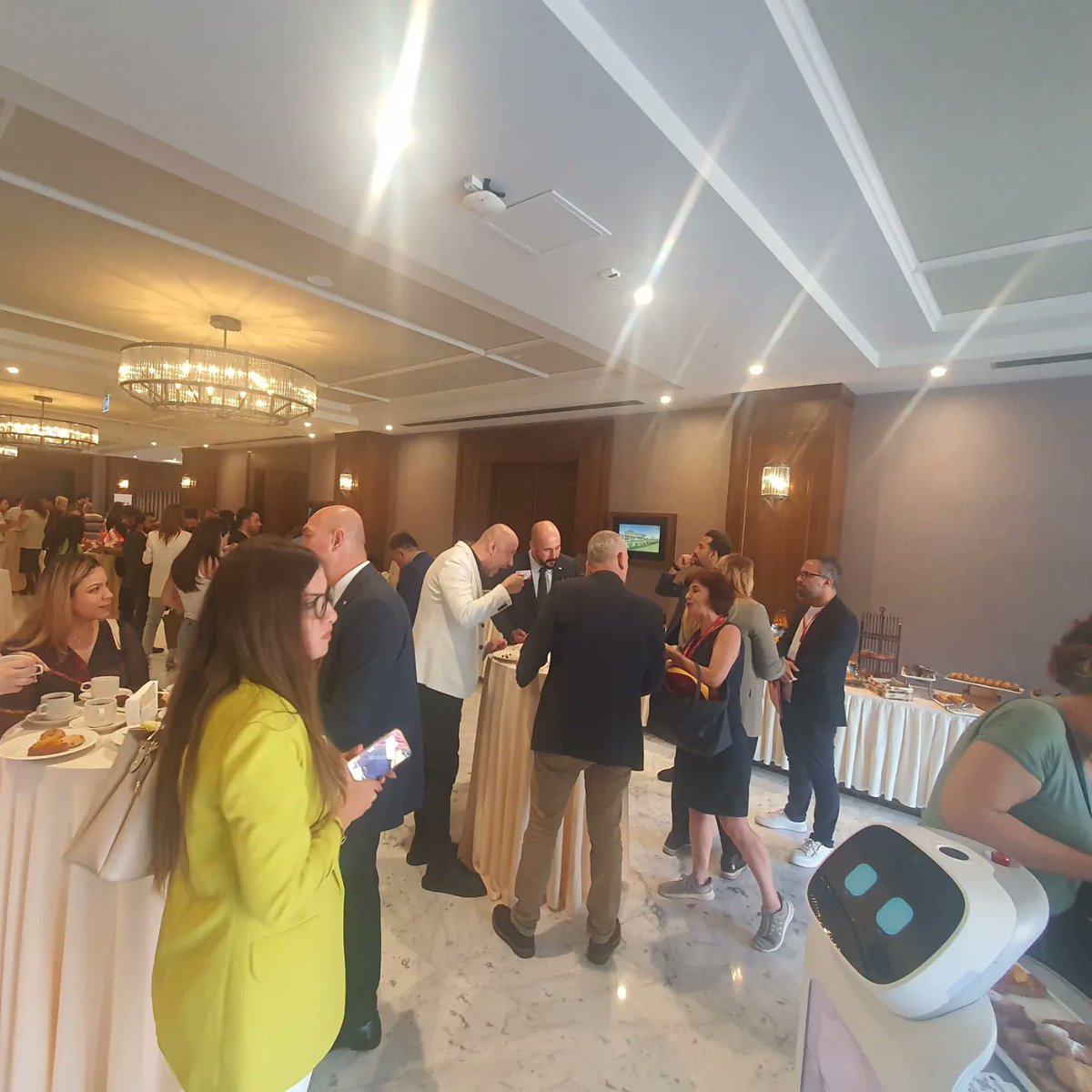 ekologman's tweet photo. BNI (Business Network International)  tarafından Anadolu Buluşmaları olarak organize edilen networking etkinliği çok verimli ve keyifli geçti. 
Organizasyonu mükemmel biçimde gerçekleştiren değerli dostumuz Aslı Durmuşoglu  hocamın emeklerine sağlık. https://t.co/aYtVw4Poa8
