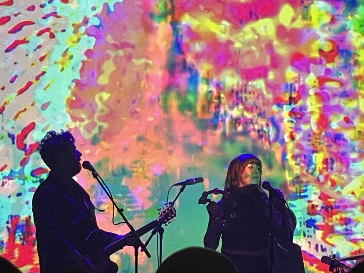 Lisathedon's tweet image. Eindhoven Fuzz Club Day 2 #effenaar #fuzzclub #eindhoven