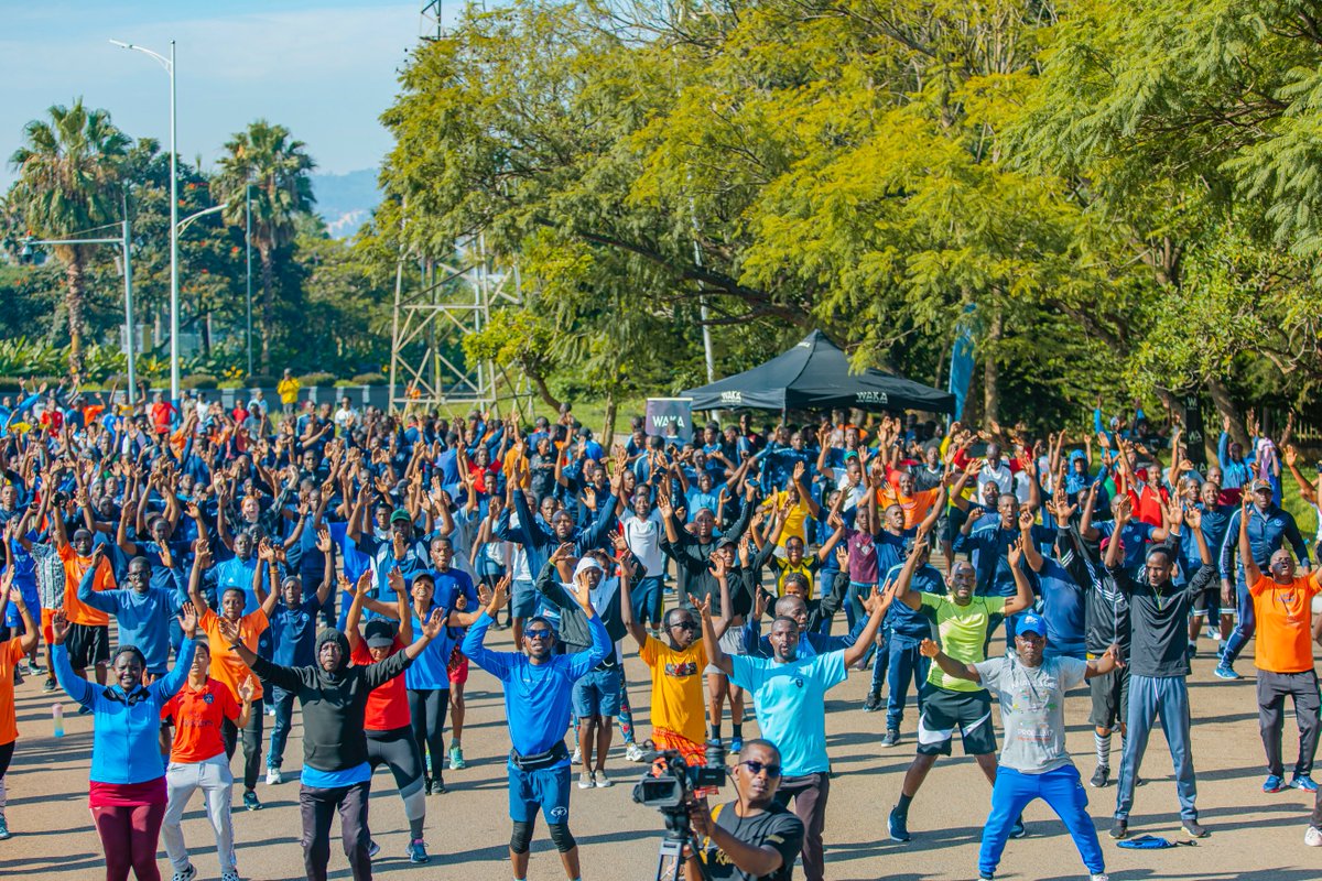 Today's Kigali #CarFreeDay doubled as a platform to celebrate the #WorldHealthDay2024, emphasizing the importance of enhancing access to health education. Engaging in the walkathon, participants underscored the pivotal role of physical activity in maintaining good health.