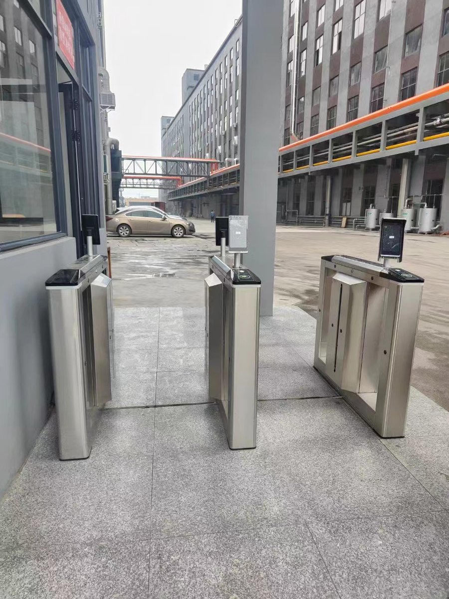 NICE JOB!👍

Turnstile gate for the factory’s entrance access control

For more...
🌍 barrierturnstiles.com
📞 +86 138 2420 4680
📧 morant@ankuai.net

#BarrierGate #BoomBarrier #Turnstile #Turnstiles #ParkingBarrier #AccessControl #Security #Safety #RFID #facialrecognition