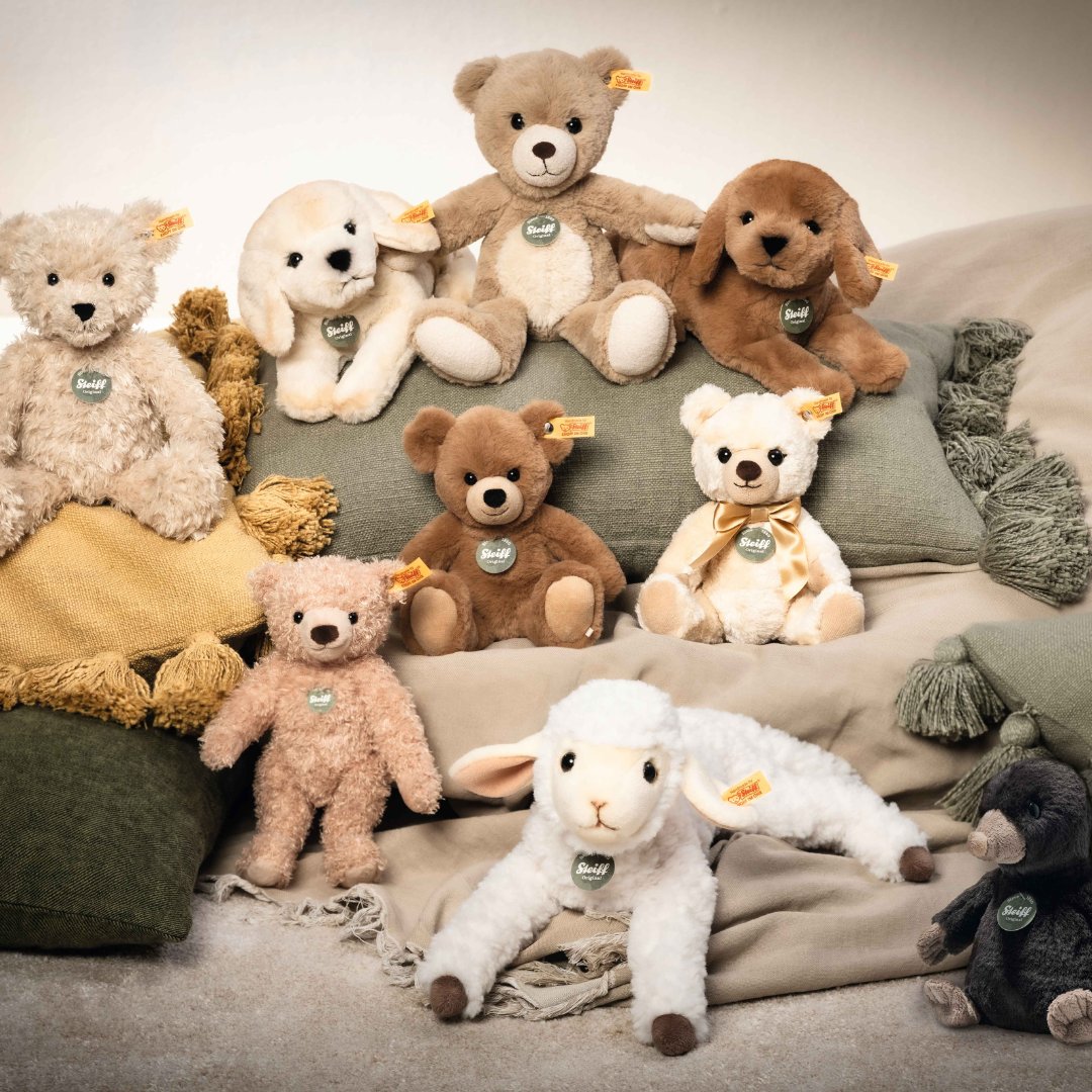 This weekend save up to 15% off everything on our website! 🤯

- 10% off when you buy 2 or more items using code: 2UP
- 15% off 5 or more items with code: 5UP

teddybearland.co.uk

#teddybearland #collectablebears #collectables #collectabletoys #teddy #toys #softcuddlyfriends