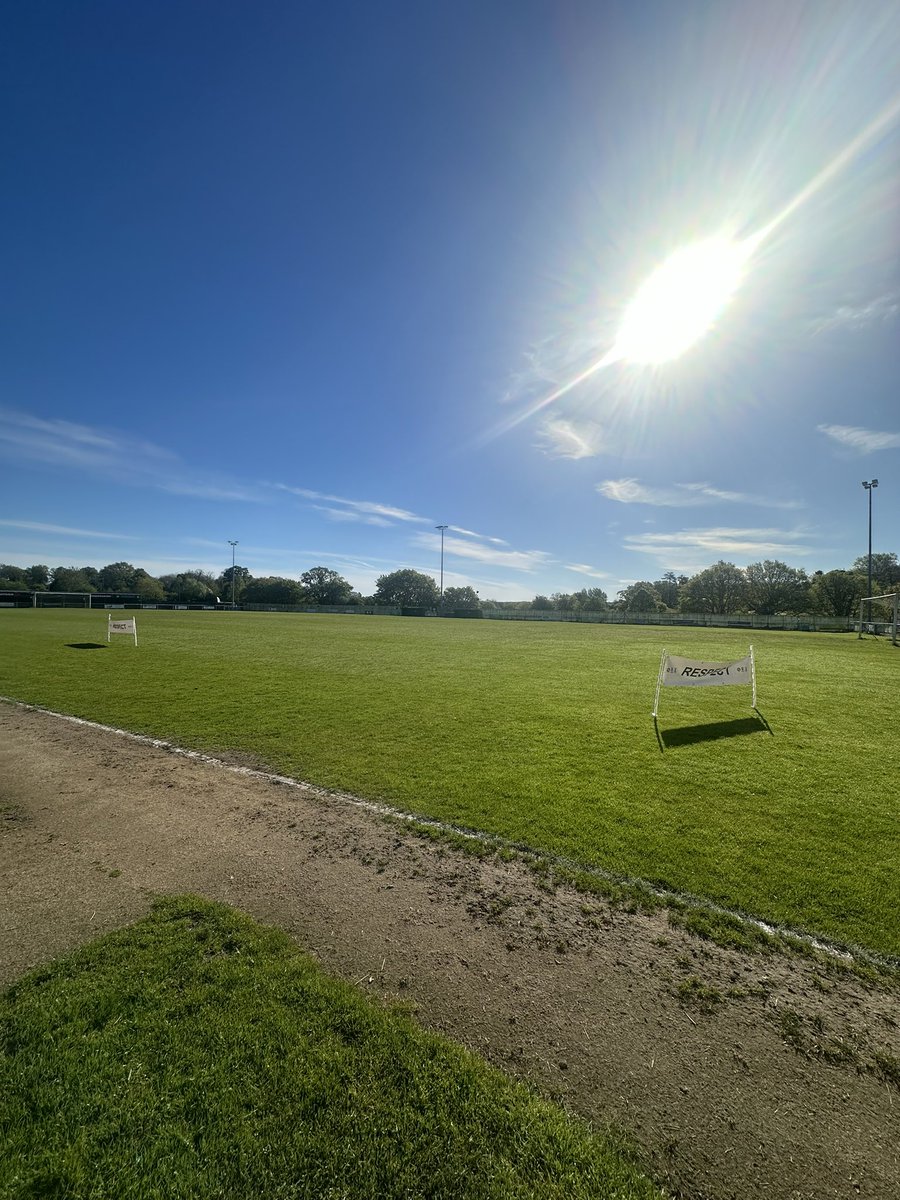 First cup finals day at our new venue @chipsteadfcsurr 10:30pm KO Intermediate Cup sponsored by @theamfootballer @CroydonUnited vs @BallySquadFC —— 2pm KO Senior Cup sponsored by @DiamondDrainLtd @CROYDONJFC_ vs @Gold_Coaching