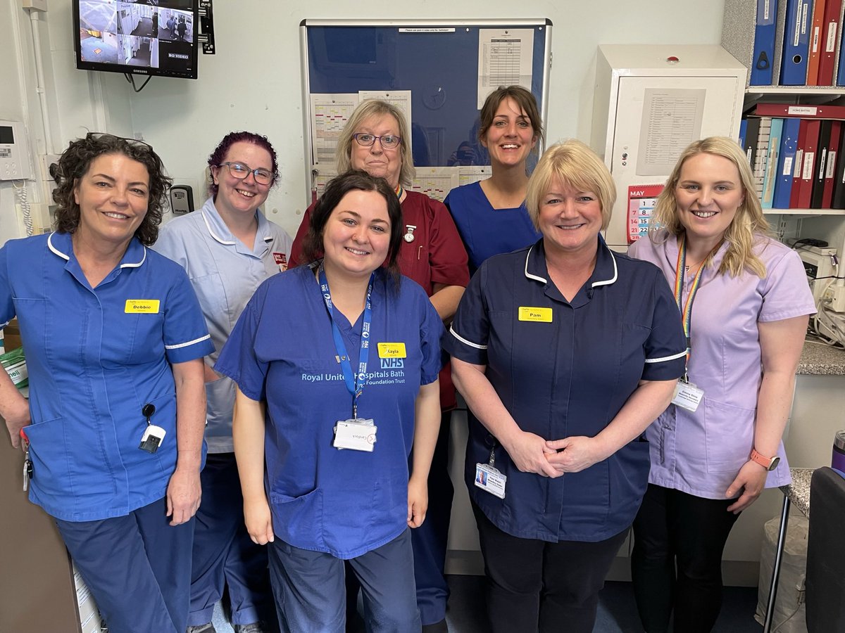 Wishing all our amazing midwives @RUHBath a wonderful #IDM2024 Thank you to @ZitaMar12942205 & her team for being incredible. You’re an inspiring bunch of people & it’s my honour to work with you & support you. Enjoy your day 💙 @CMidOEngland @sue_doheny