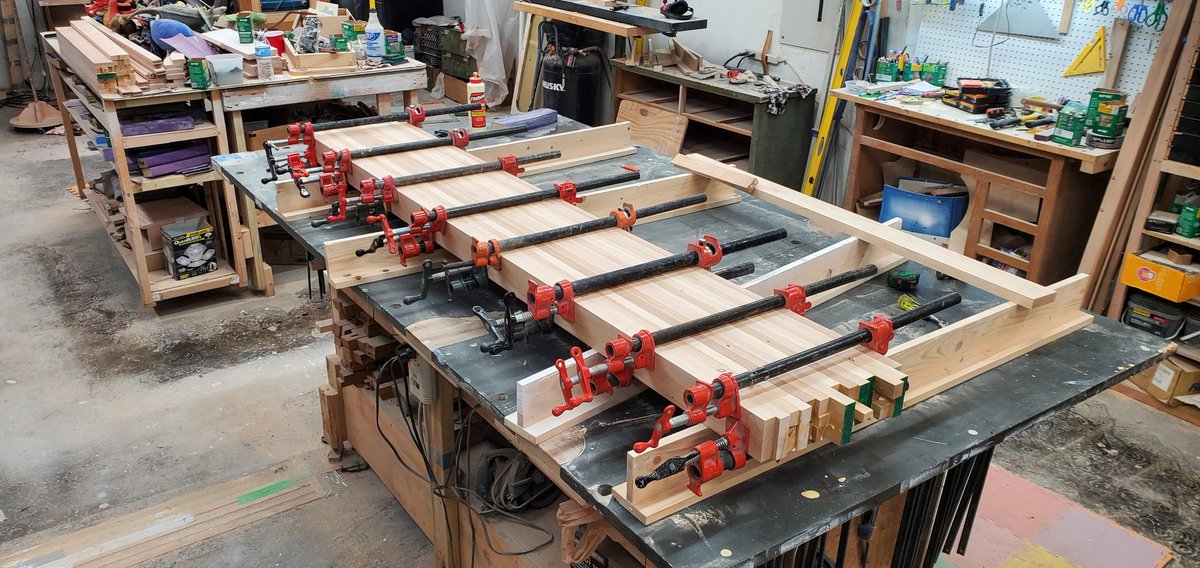 Crib posts gluing. Never enough clamps.