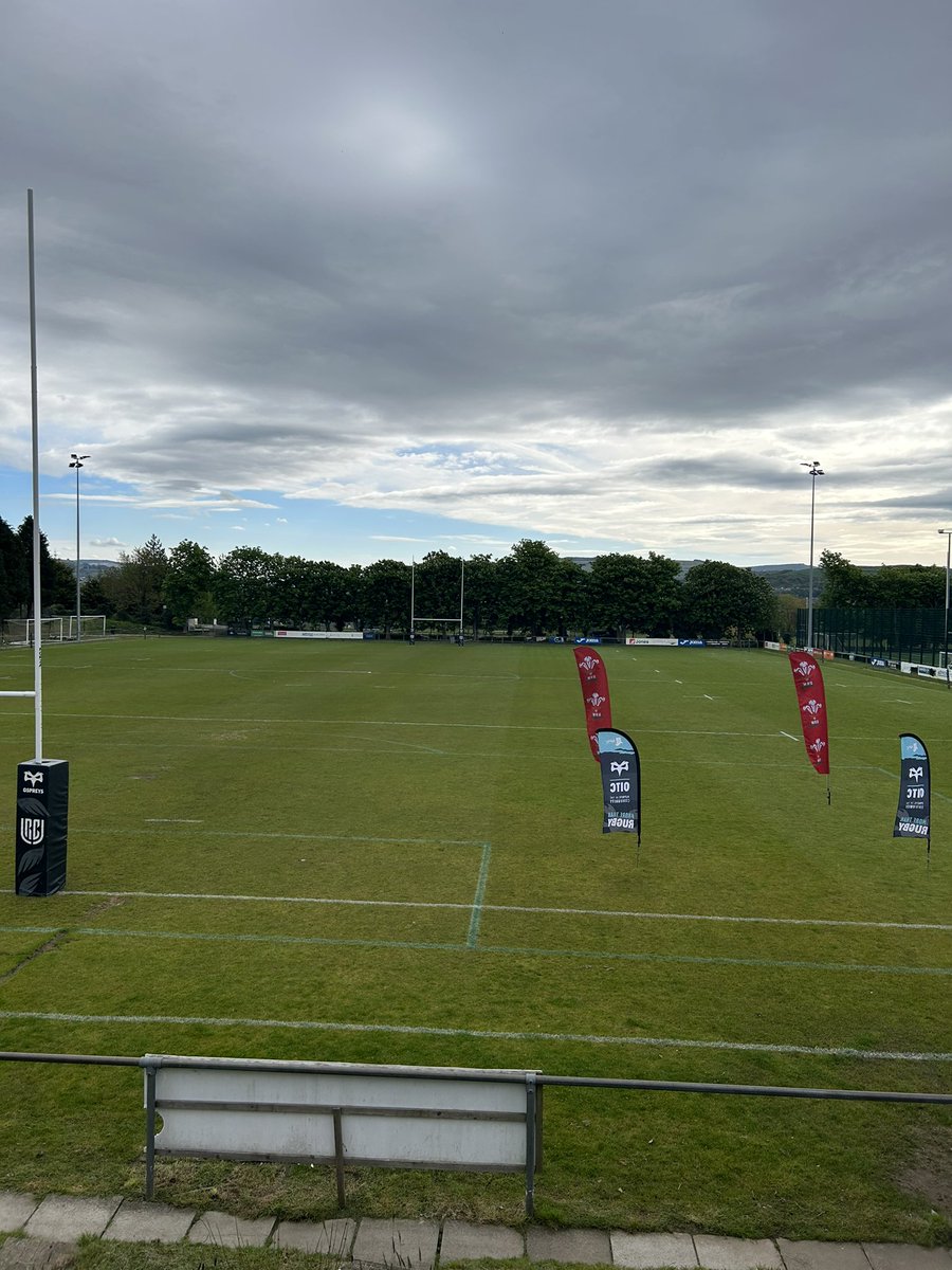 💥OSPREYS CUP 💥 All set up and ready at @LlandarcySport U15s cup final 💪 @porthcawlrfc V @glynrfc U16s cup final 💪 @South_GowerRFC V @CwmafanRugby Good luck to all the teams today 🔥🔥