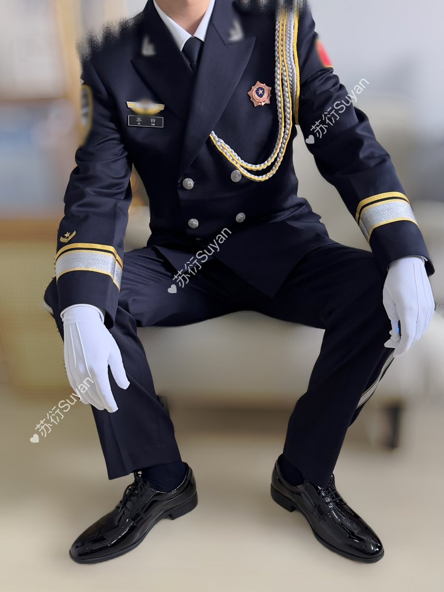 假期的最后一个傍晚，多少带有一点惆怅。