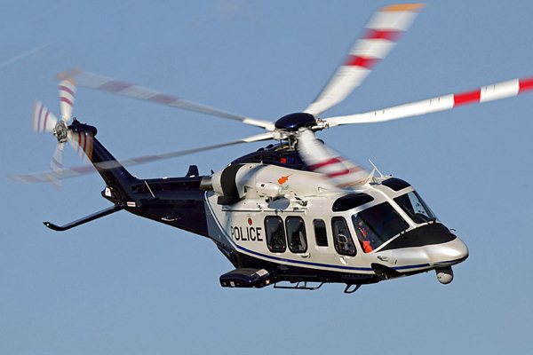 O show da madonna custou 60 milhões, daria para comprar 5 helicópteros AW139.