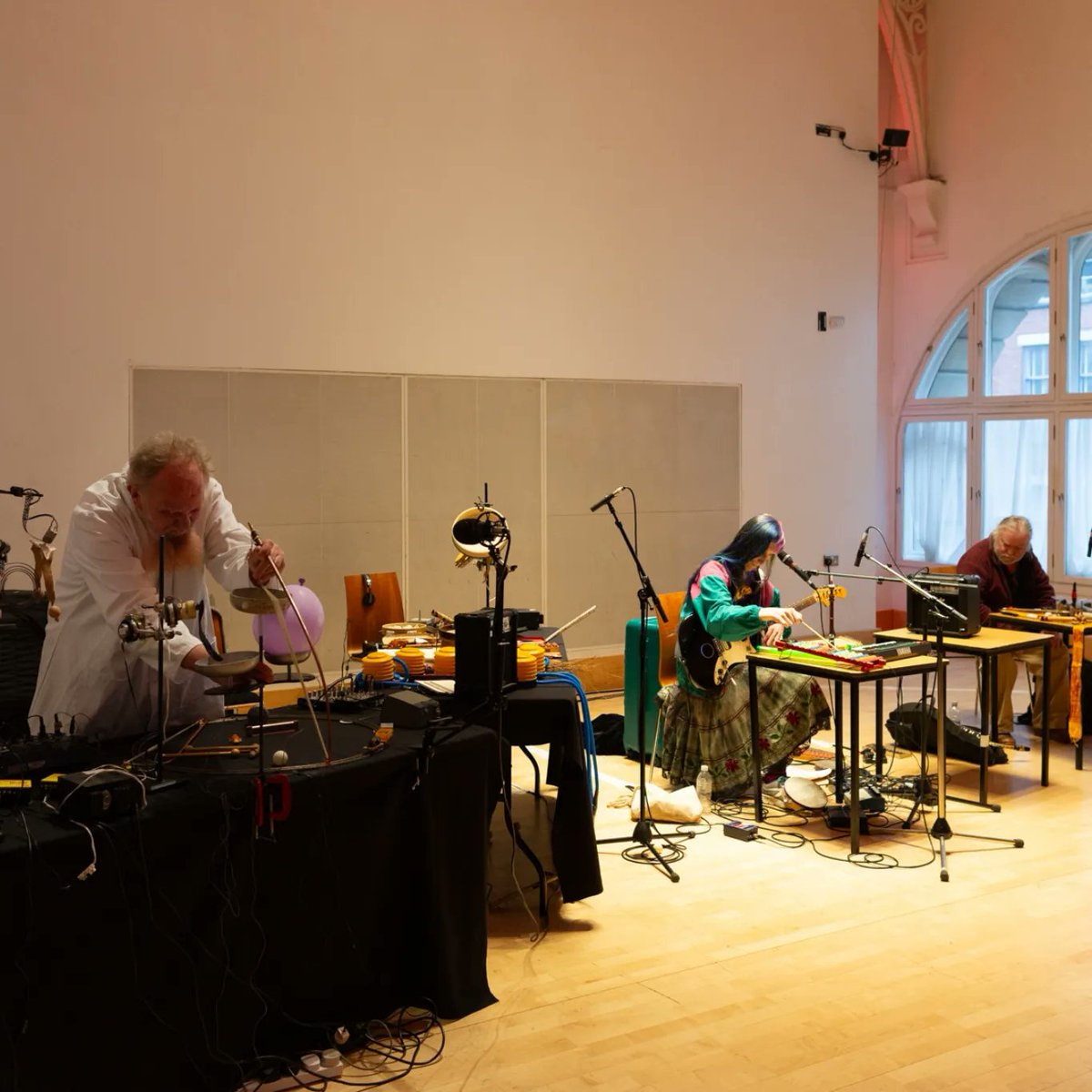 🎸🎷 Vymethoxy Redspiders, Helmut Lemke & Dave Jackson - live improvisation in the Recital Room from Day 1 of Tectonics Glasgow 2024. Hear today at 15.30 & 19.15 at Glasgow City Halls bbc.co.uk/tectonics 📸 BBC/Alex Woodward