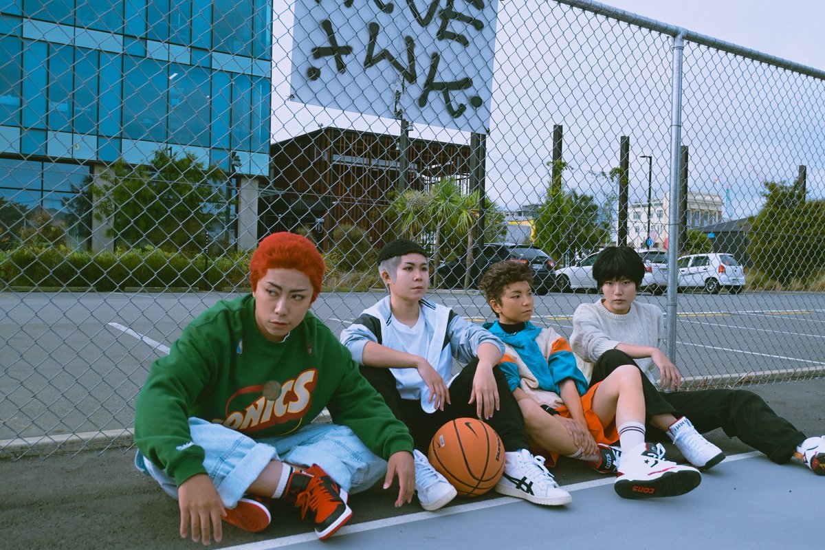 miannmn's tweet photo. 渡米組 🇺🇸🏀 

7 / みあん
9 /  koki
10 / なるたん
11 / 6 

📷 tripod. 6 . narusma . koki https://t.co/wfwNelxXUD