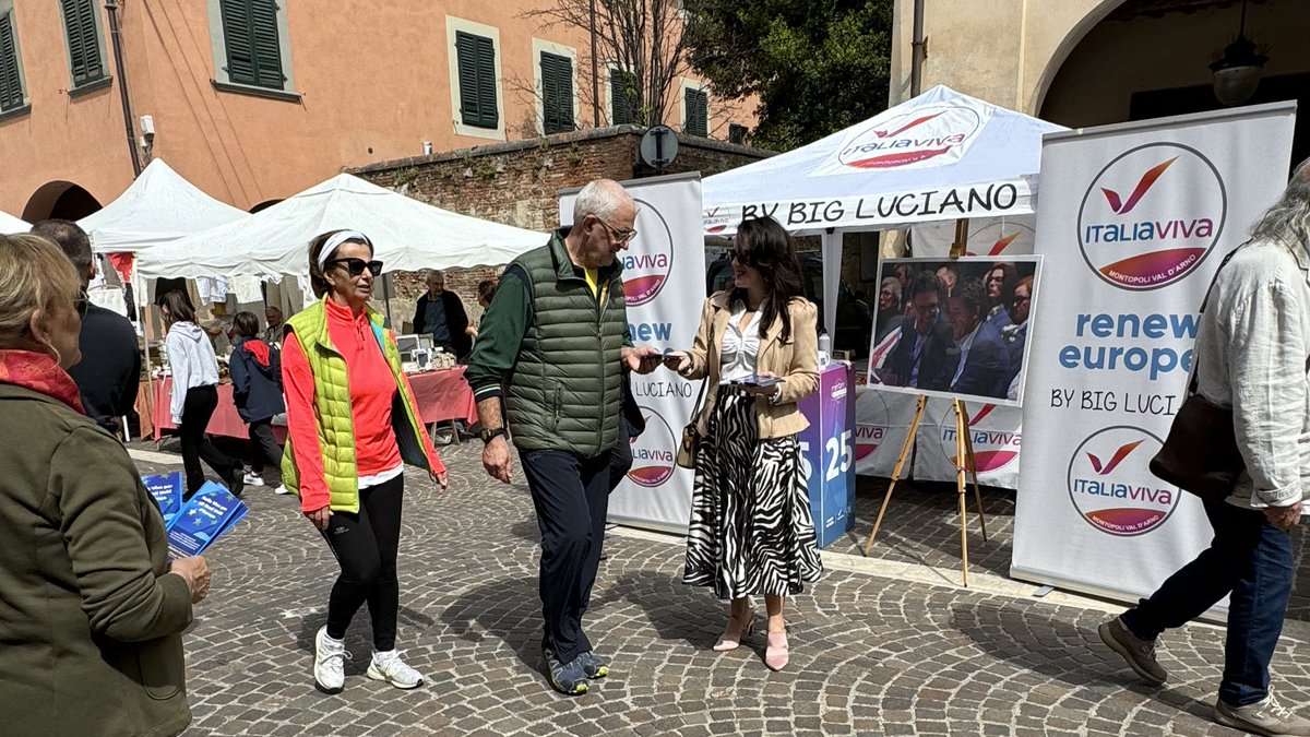 Oggi nel cuore del vivace mercatino dell'antiquariato, del modernariato e dell'artigianato artistico in Corso Matteotti a Cascina. Un bel modo per condividere idee e passione per la politica!

@ItaliaViva @matteorenzi 
#ItaliaViva #statiunitideuropa