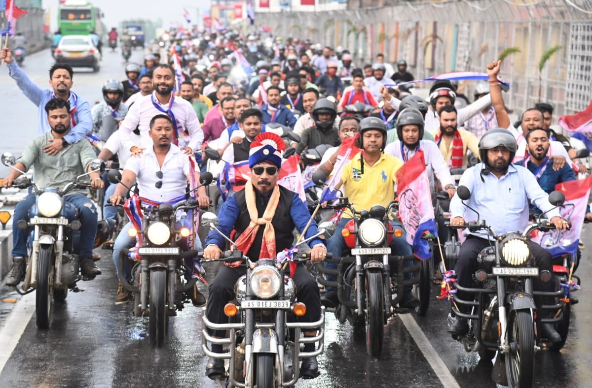 During the last leg of campaigning for the Lok Sabha Elections in Assam, participated in a massive bike rally in Guwahati along with Hon'ble AGP Working President Shri @keshab_mahanta and young colleagues of the party. Despite inclement weather, overwhelming response of the…