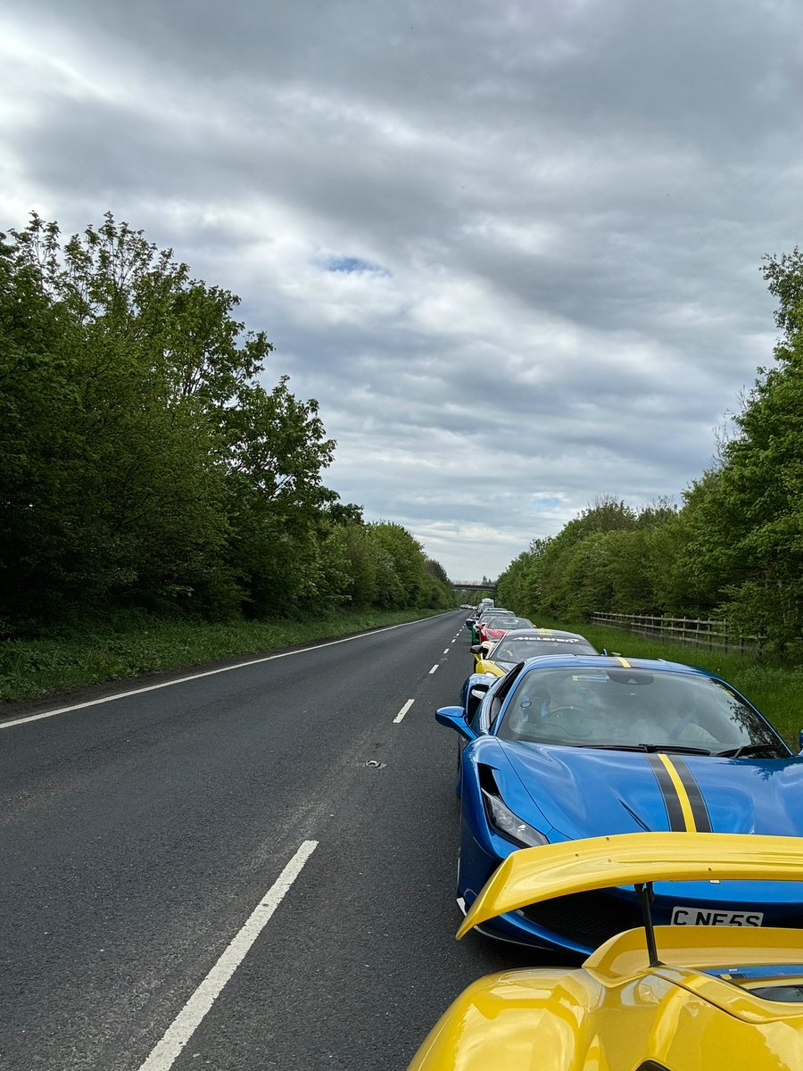mattjameswright's tweet photo. 3 miles of queuing in front and god knows how much behind ffs π€¦πΌββοΈπ€¬
#scitp https://t.co/WfyI76w7ZP