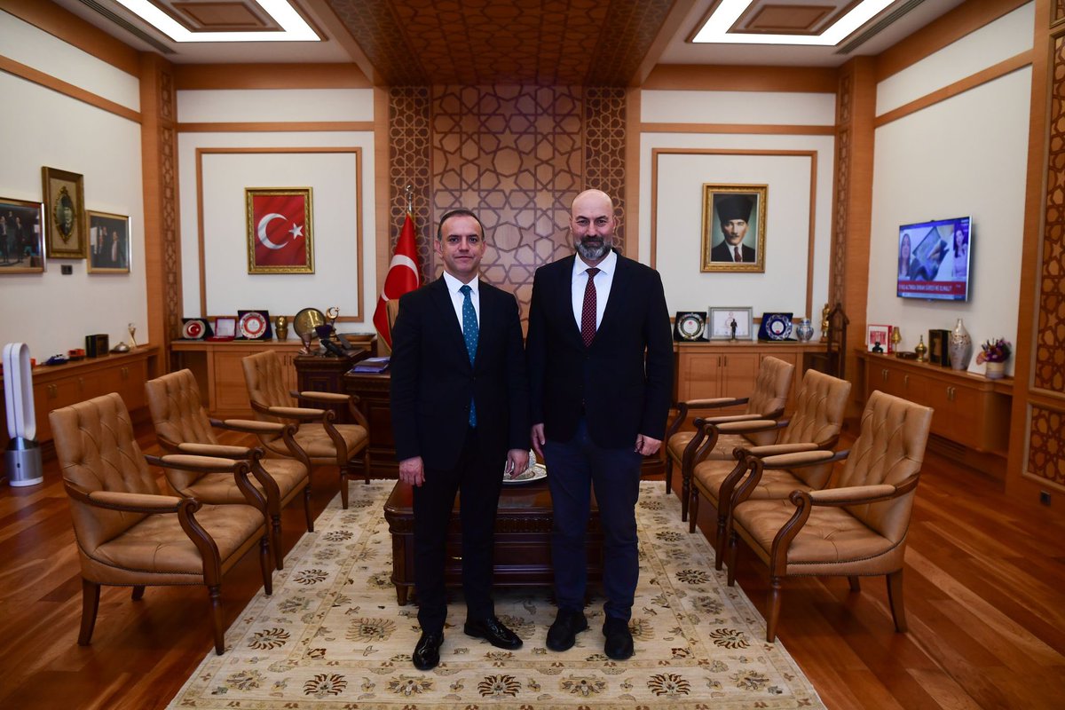 İstanbul Milletvekilimiz Fethi Acikel’ e ziyaretlerinden dolayı teşekkür ederim.