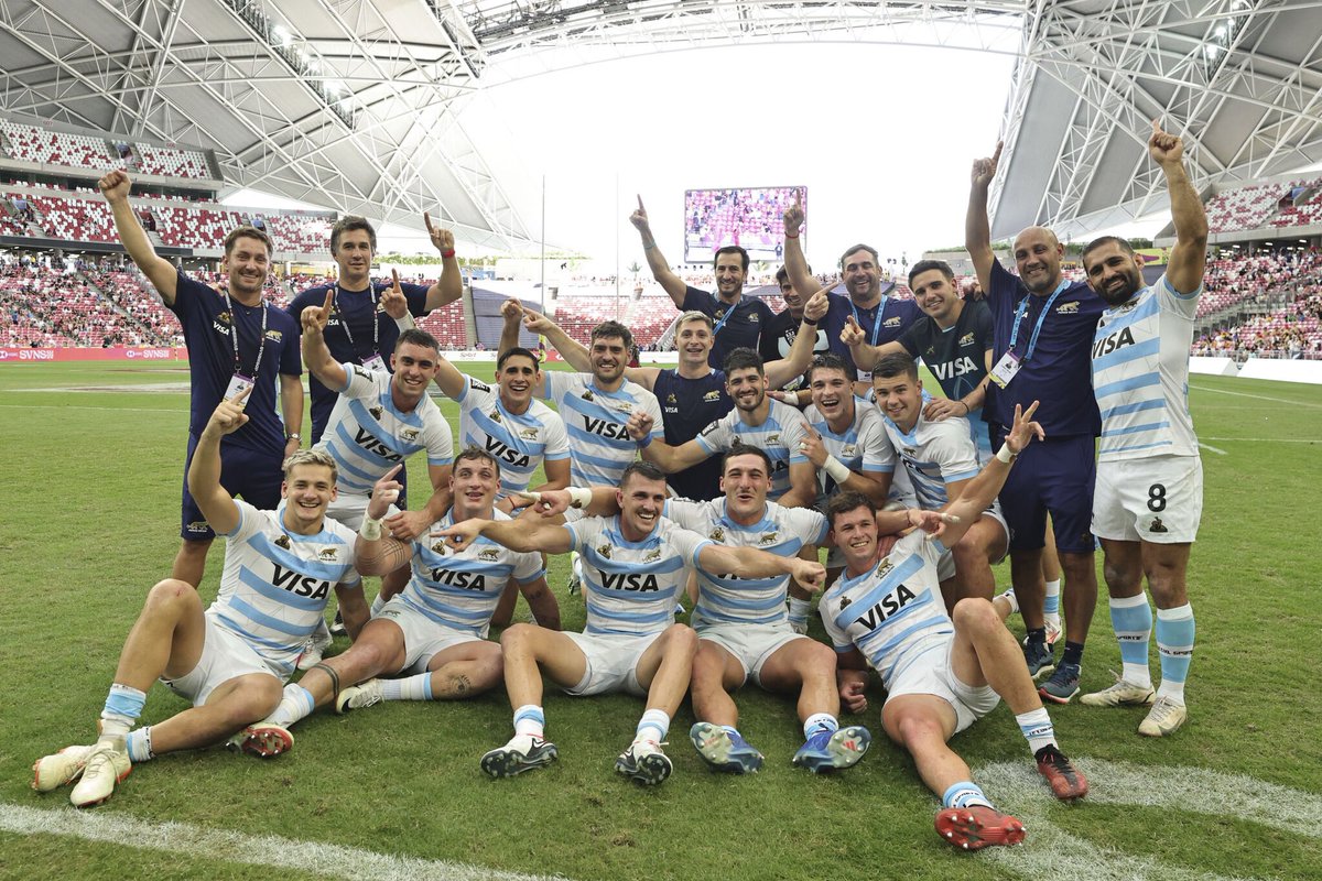 #Rugby 

Bienvenidos #Pumas7s a la lista de ganadores del #SVNS 1999-2024

1️⃣4️⃣ NUEVA ZELANDA 
4️⃣ FIJI
4️⃣SUDAFRICA
1️⃣ AUSTRALIA 
1️⃣SAMOA
1️⃣ARGENTINA